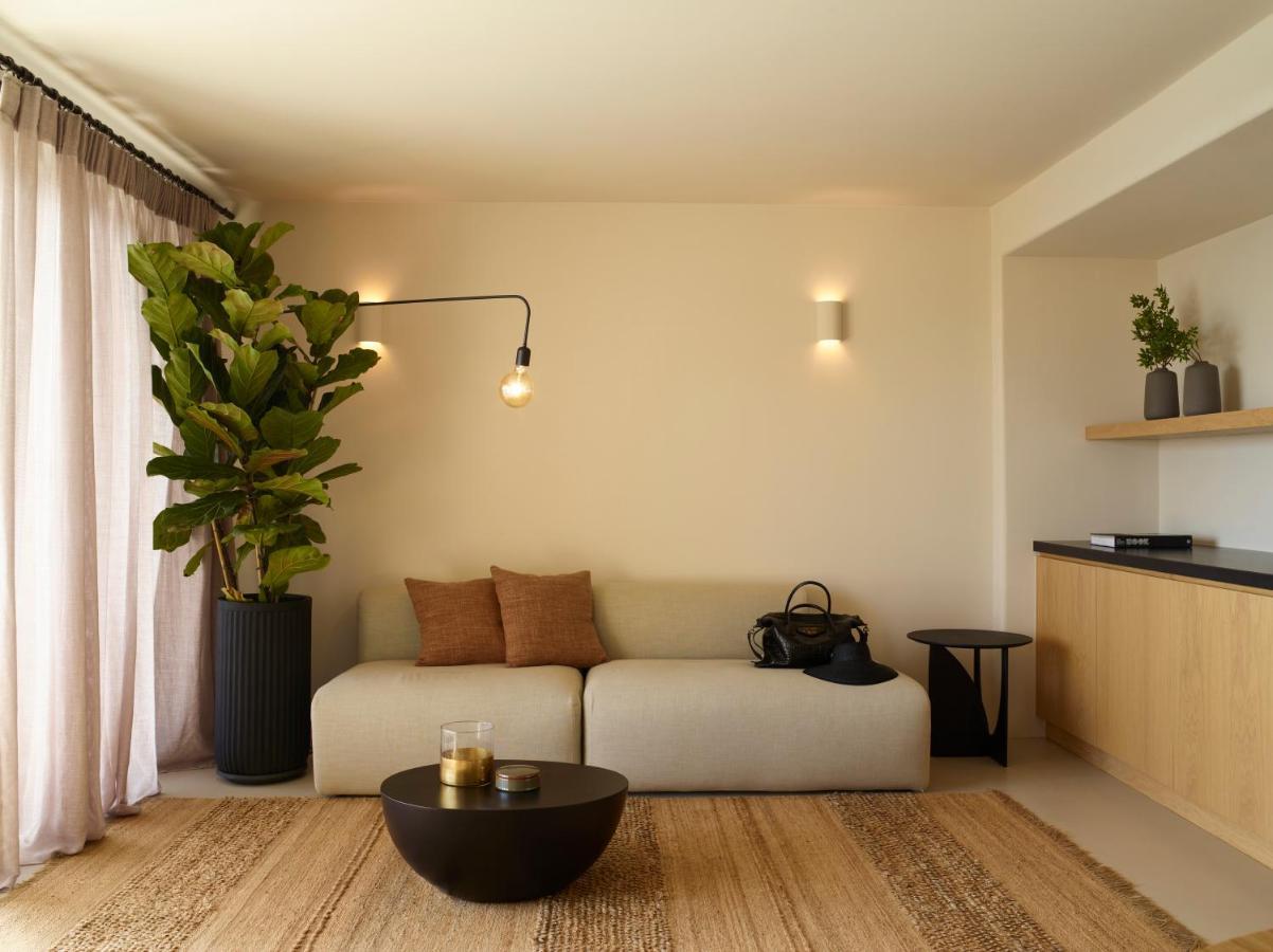 Collini Mykonos 5* Fanari (Mykonos)